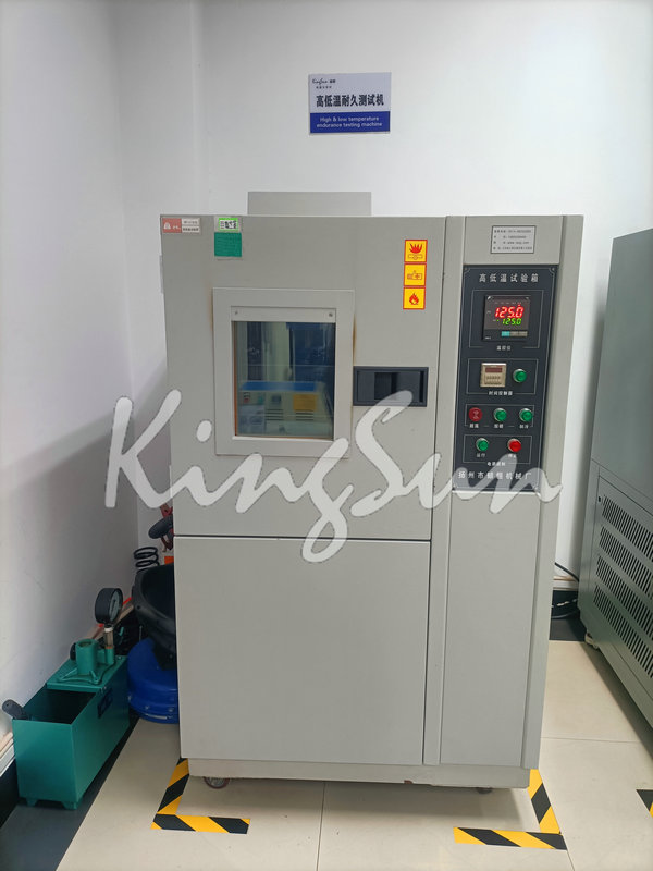 High and low temperature durability testing machine